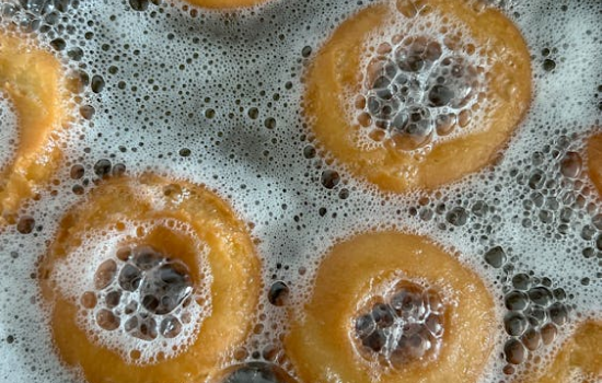 Many restaurants use a combination of unsaturated oils for frying purposes. Reusing these oils, as many restaurants do, comes with risks.